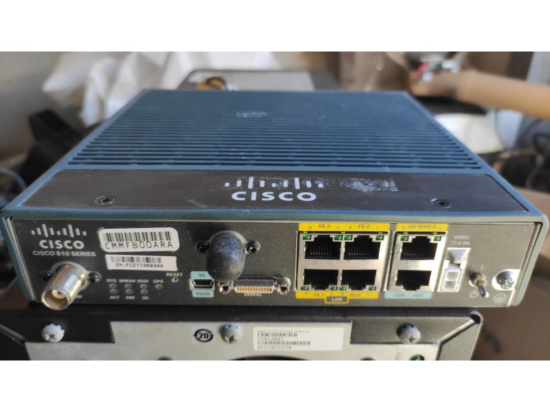 Роутер Cisco 819 Router (Cisco819)