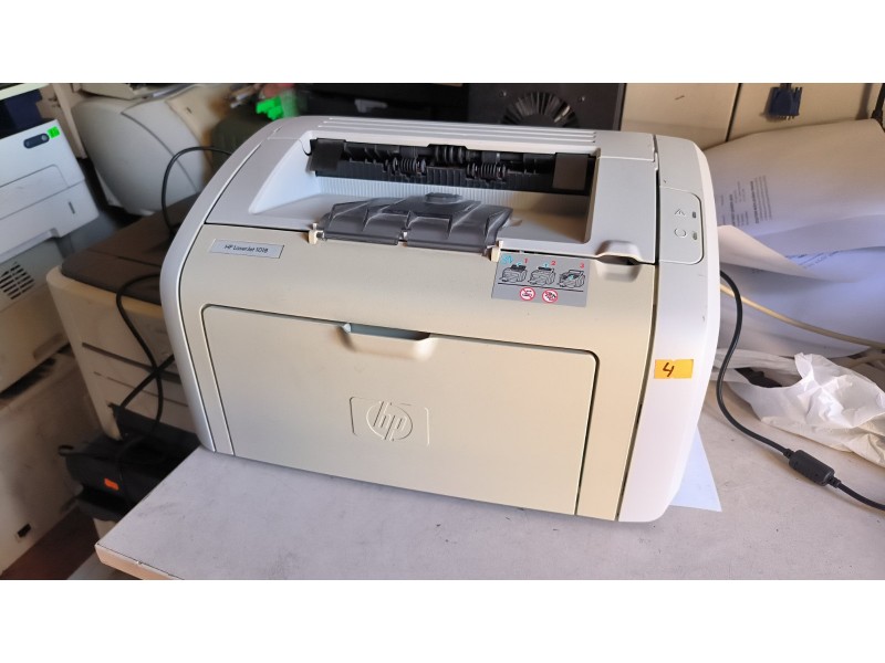 Принтер HP LaserJet 1018 №4