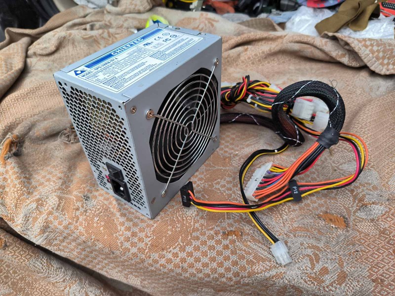 Блок питания CHIEFTEC 350W GPS-350EB-101A