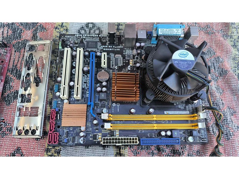 Материнка ASUS P5QPL-AM