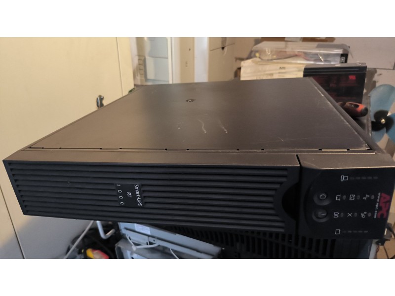 Безперебійник ДБЖ APC Smart-UPS RT 1000 (SURT1000XLI)