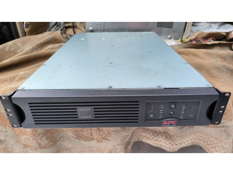 Безперебійник ДБЖ APC Smart-UPS 3000 (SUA3000RMI2U)