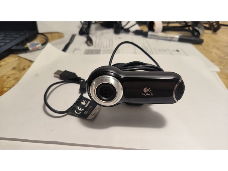 Видеокамера Веб-камера logitech Webcam Pro 9000