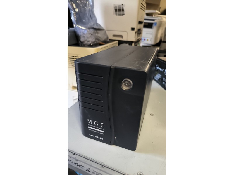 Бесперебійник Eaton MGE Nova AVR 500