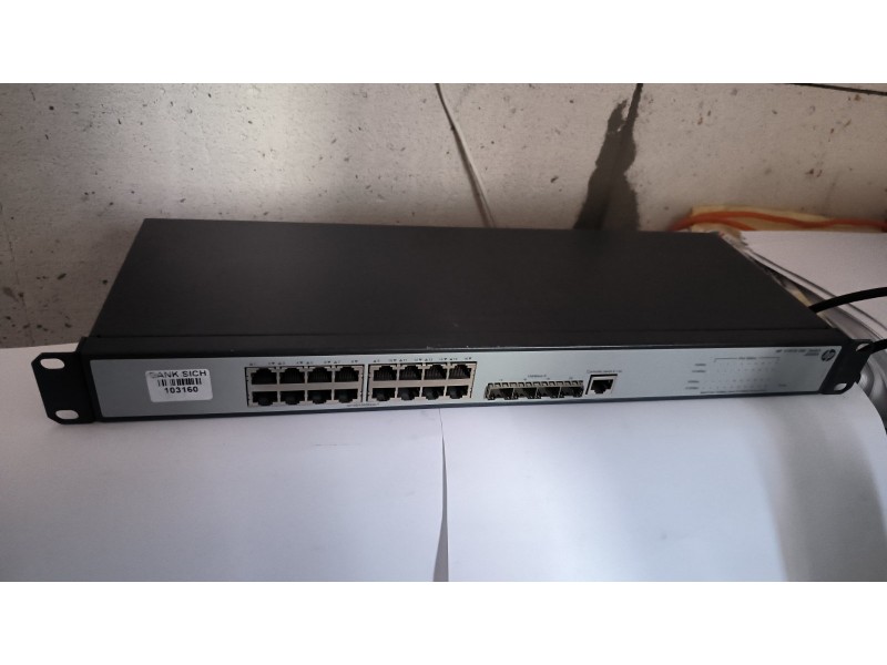 Комутатор HP Network 1910-16G JE005A