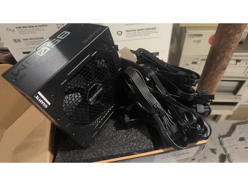 Блок живлення GIGABYTE GP-P850GM 850W