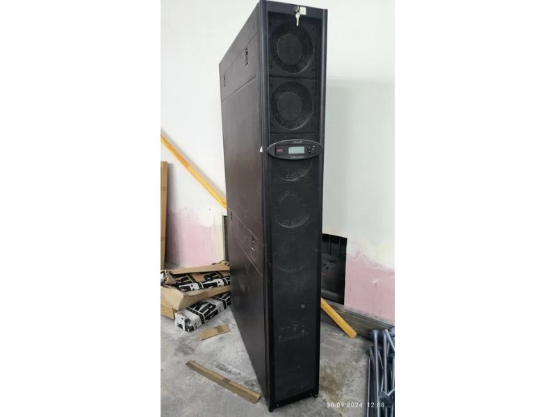 Кондиціонери у серверну APC ACDR101