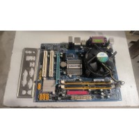 Комплект материнка Gigabyte GA-G31M-S2L+E7400+4Gb