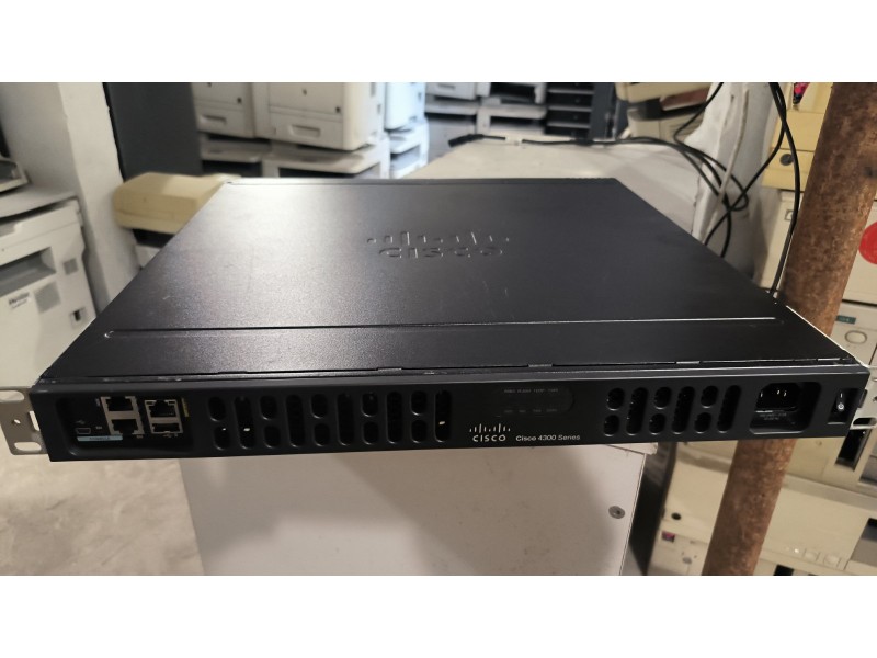 Маршрутизатор Cisco ISR4331 K9