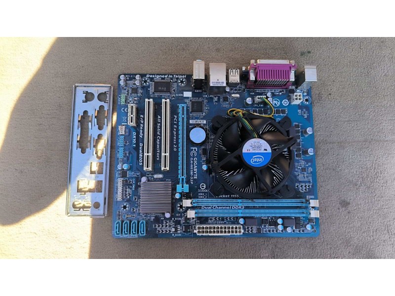 Материнська плата GIGABYTE GA-H61M-s2p