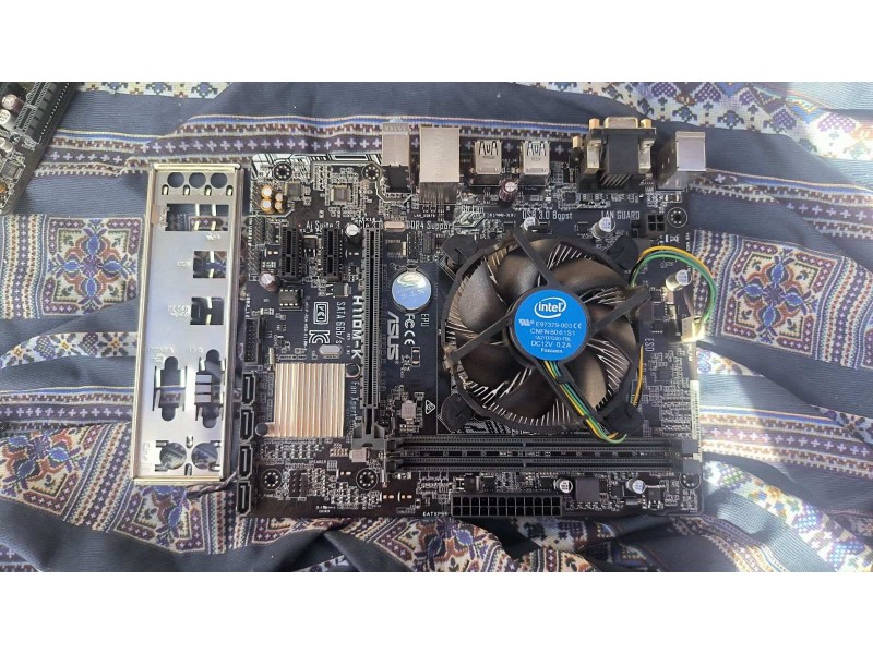 Материнська плата ASUS H110M-K +i3-7100