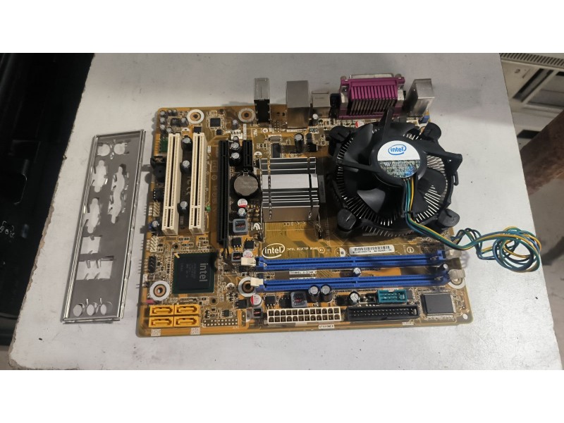 Материнська плата Intel DG41CN Intel G41, s775
