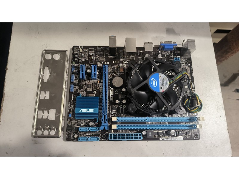 Материнська плата Asus P8H61-M LX3 R2.0
