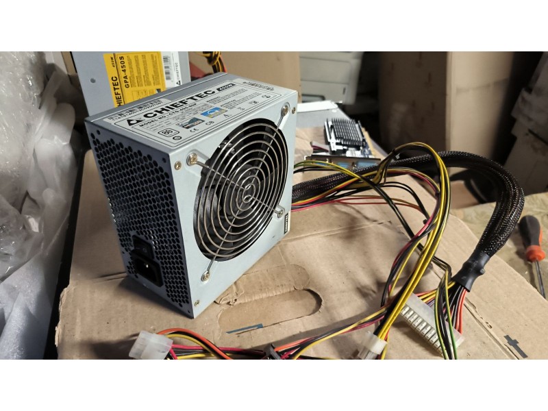 Блок живлення CHIEFTEC CTG-400-80P 400W