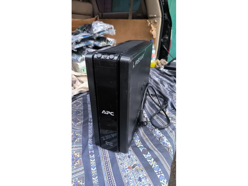 Безперебійники ДБЖ APC ack-UPS Pro 1500 BR1500G-RS