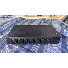 Розподільник живлення PDU IBM 9306-RTP