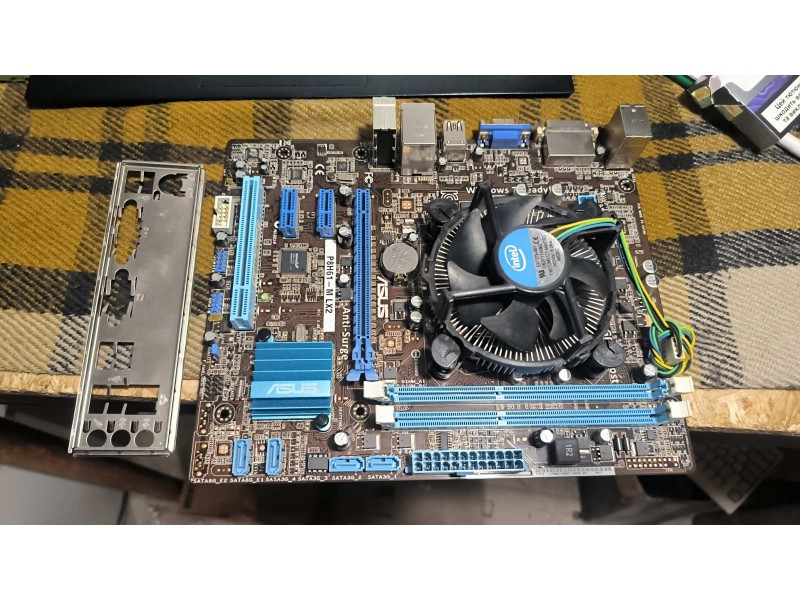 Материнська плата ASUS P8H61-M LX2 i3-2100