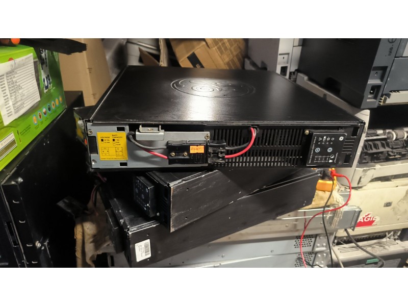 Безперебійники ДБЖ General Electric UPS VH 1000 неробочі