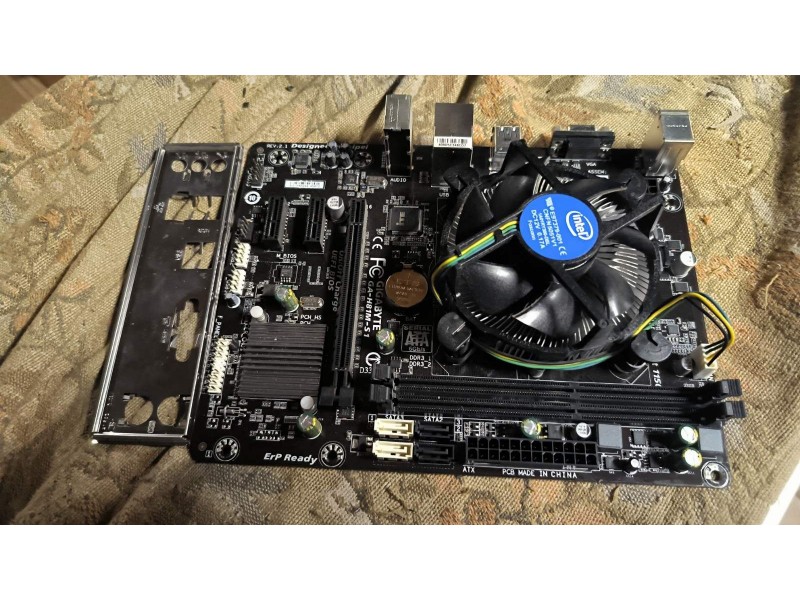 Материнська плата GIGABYTE GA-H81M-S1