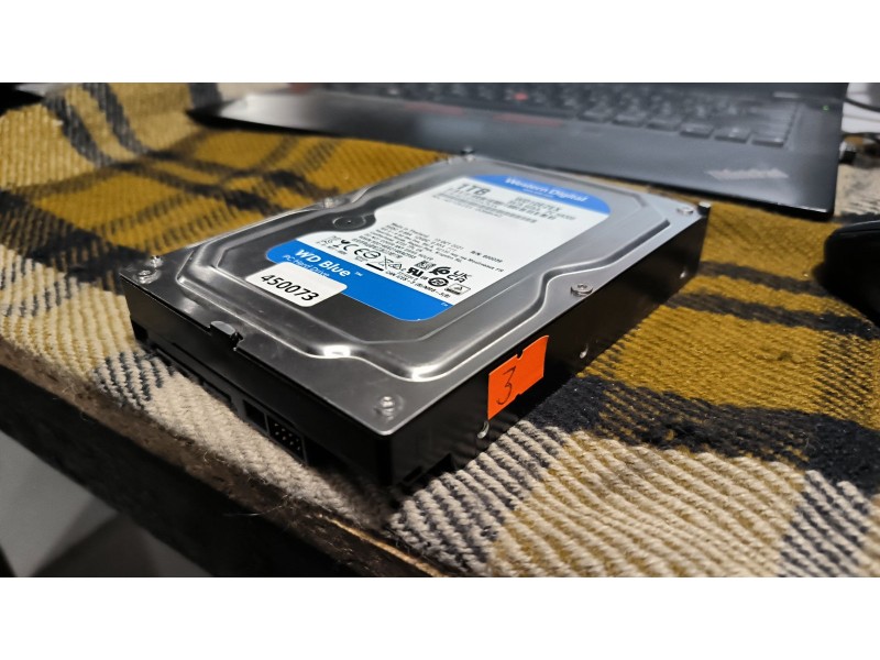 Жорсткий диск HDD Western Digital WD10EZEX 1TB №3