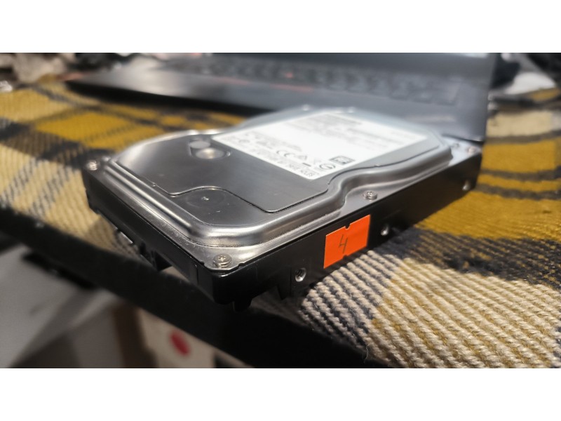 Жорсткий диск HDD TOSHIBA DT01ACA100 1TB №4