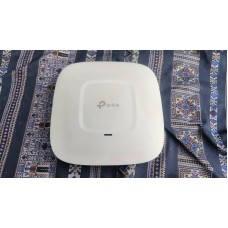 Точка доступу Wi-Fi TP-Link EAP110 Точка доступу Wi-Fi TP-Link EAP110