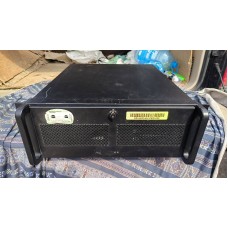 Серверні корпуси BLACK 4U