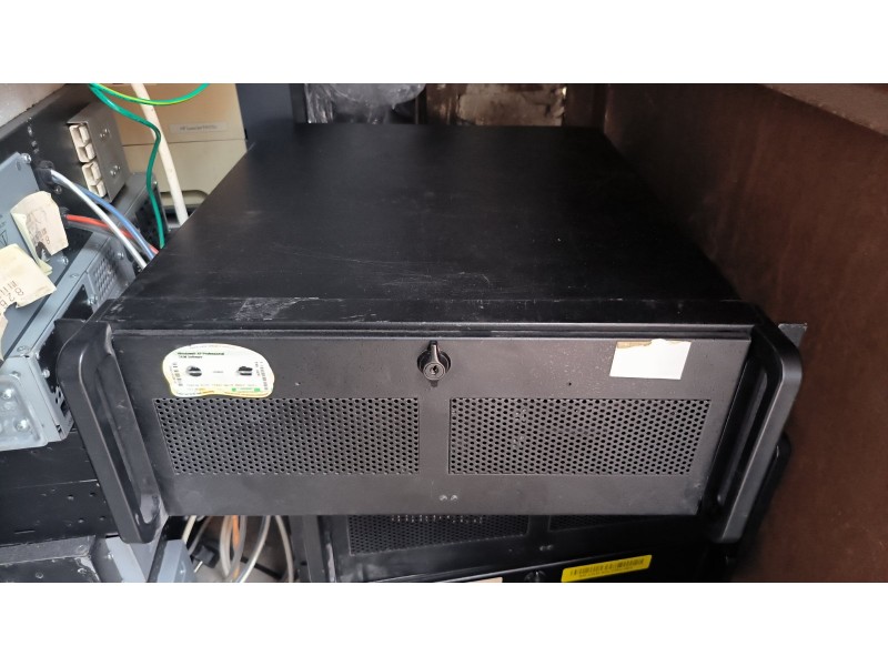 Серверний корпус BLACK 4U