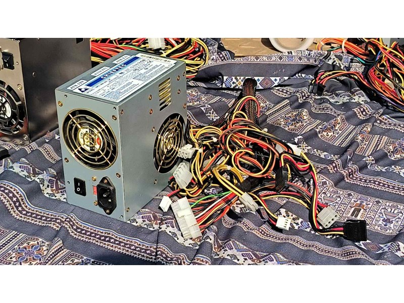 Блоки живлення CHIEFTEC HPC-360-202 DF