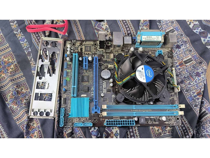 Материнська плата ASUS H61M-C