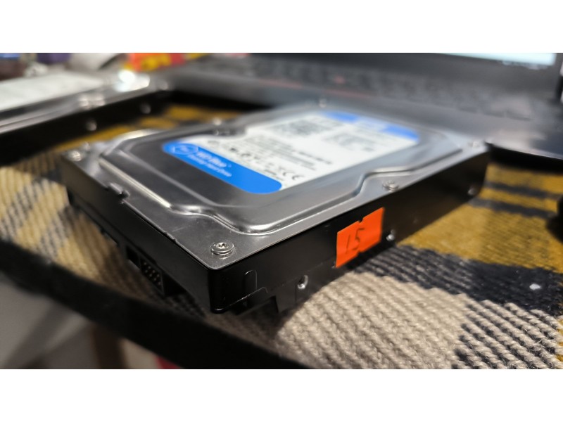 Жорсткий диск HDD Western Digital WD10EZEX 1TB №15x