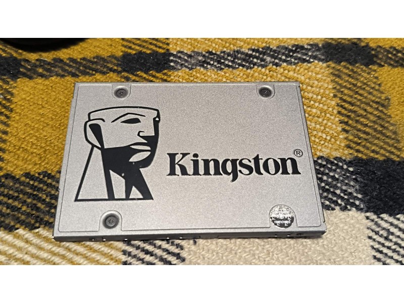 SSD Kingston 240Gb №1