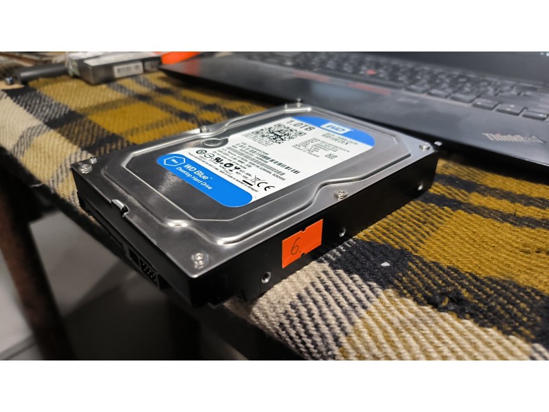 Жорсткий диск HDD Western Digital WD10EZEX 1TB №6