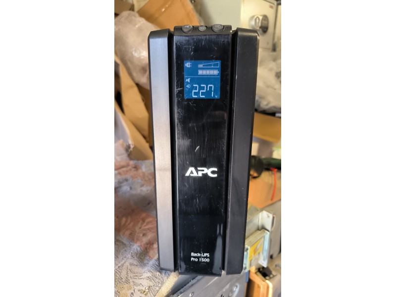 Безперебійник APC BACK-UPS Pro 1500 BR1500G-RS