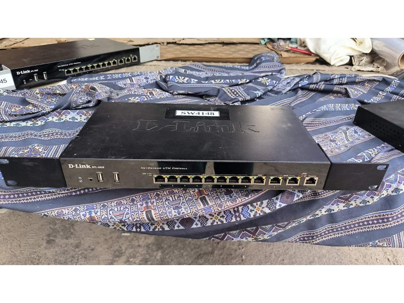 Міжмережевий екран D-Link DFL-860E