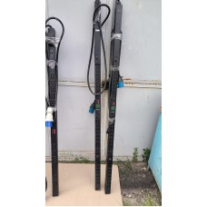 Блок розподілу живлення APC Rack PDU AP8953 Блок розподілу живлення APC Rack PDU AP8953