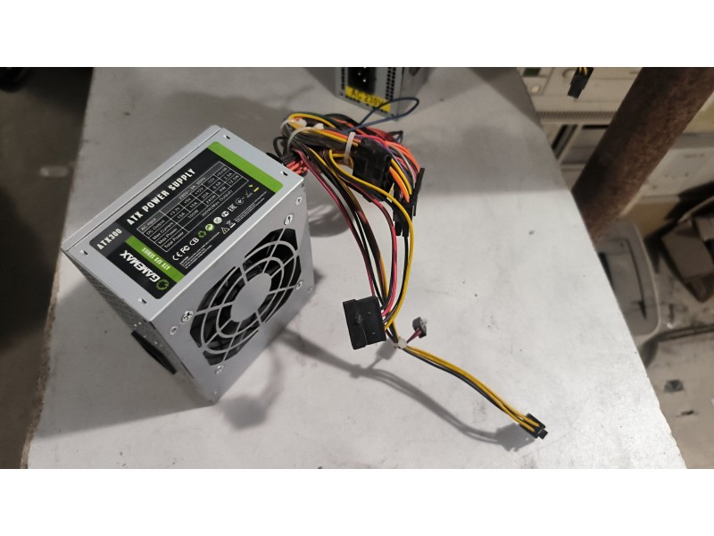 Блок живлення SFX GAMEMAX ATX300