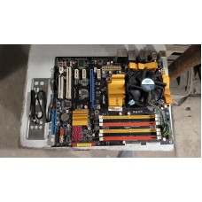 Материнська плата ASUS P5QC Материнська плата ASUS P5QC