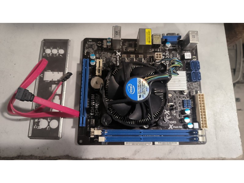 Материнськи плати ASROCK H61M-VG3