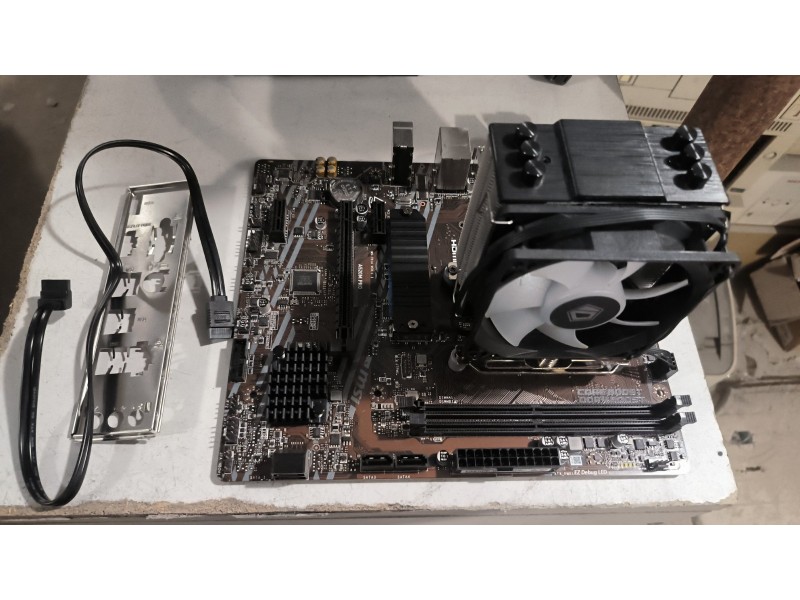 Материнська плата MSI A520M PRO + Ryzen 3 4300G